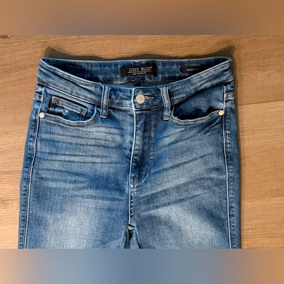 Judy Blue Distressed Women's Jeans size 5/27 - Picture 3 of 6